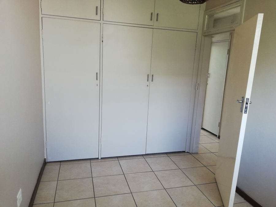 To Let 2 Bedroom Property for Rent in Horizon View Gauteng