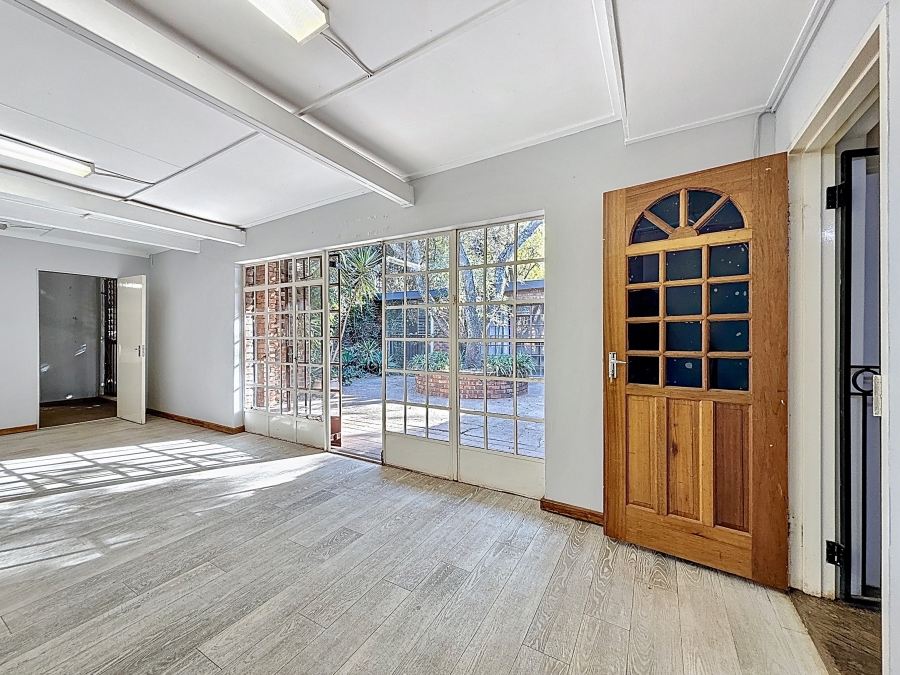 6 Bedroom Property for Sale in Shere Gauteng