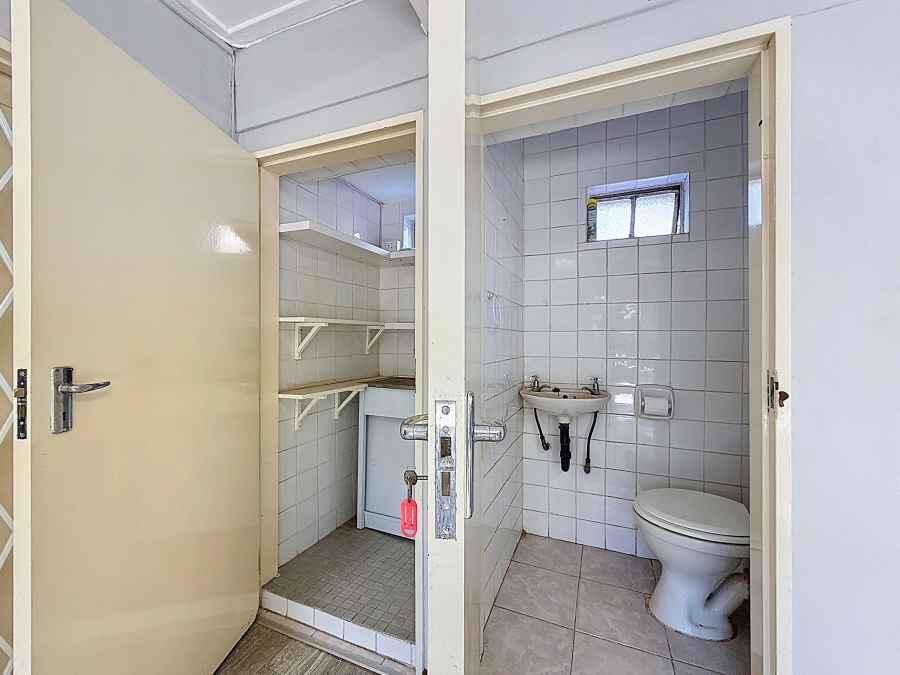 6 Bedroom Property for Sale in Shere Gauteng