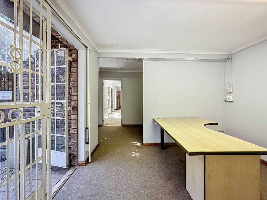 6 Bedroom Property for Sale in Shere Gauteng