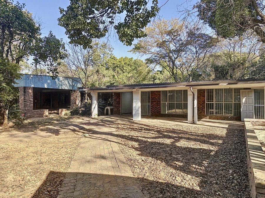 6 Bedroom Property for Sale in Shere Gauteng