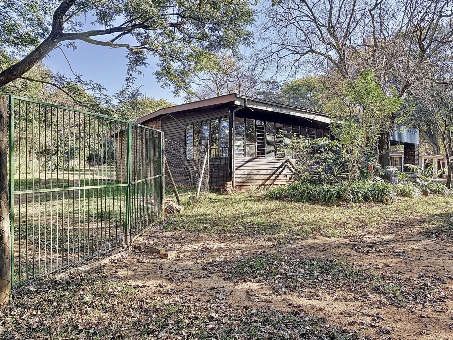 6 Bedroom Property for Sale in Shere Gauteng