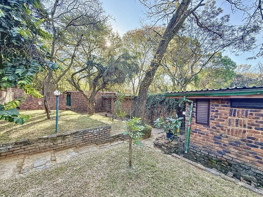 6 Bedroom Property for Sale in Shere Gauteng