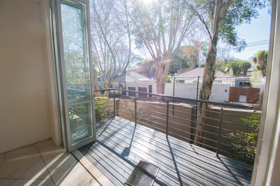 8 Bedroom Property for Sale in Melville Gauteng