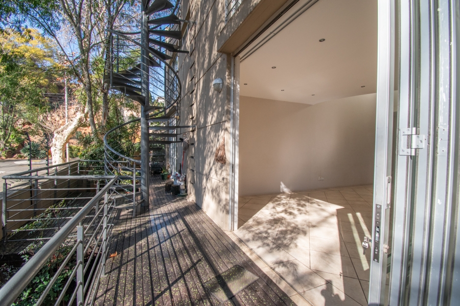 8 Bedroom Property for Sale in Melville Gauteng