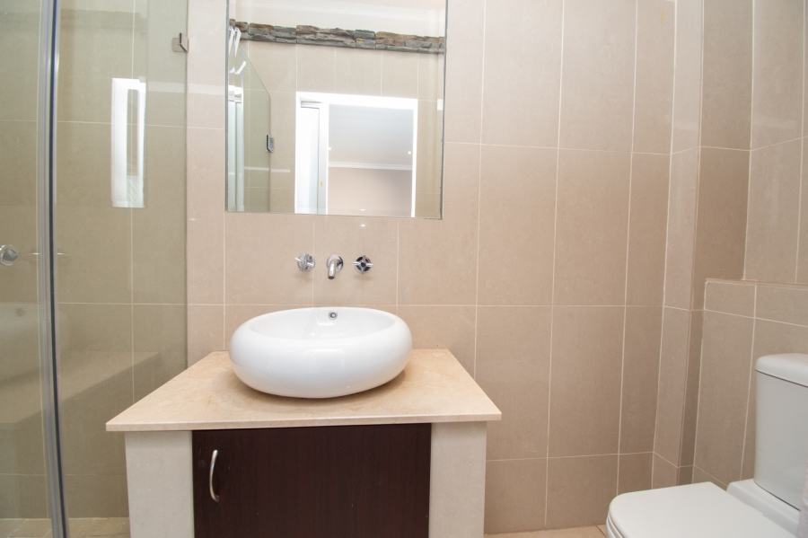 8 Bedroom Property for Sale in Melville Gauteng