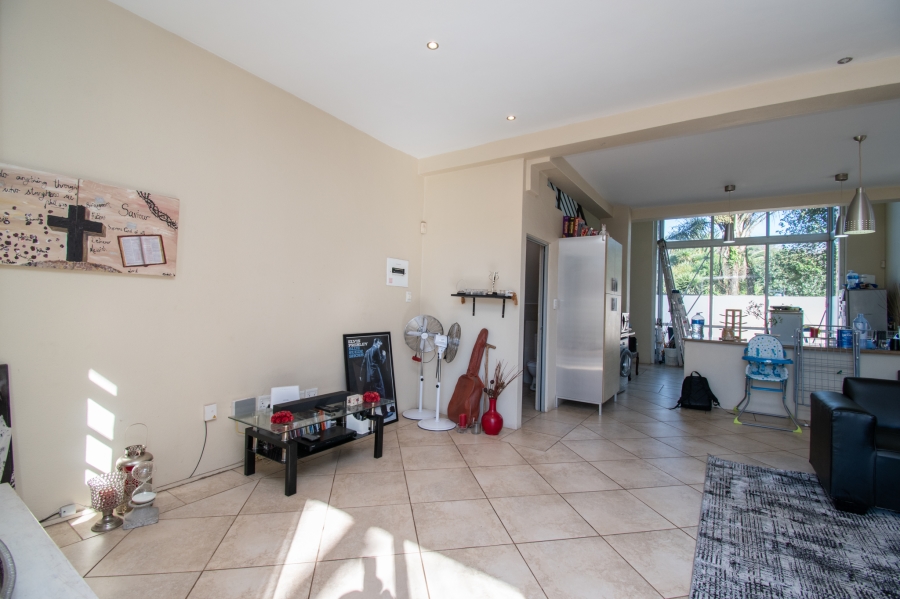 8 Bedroom Property for Sale in Melville Gauteng