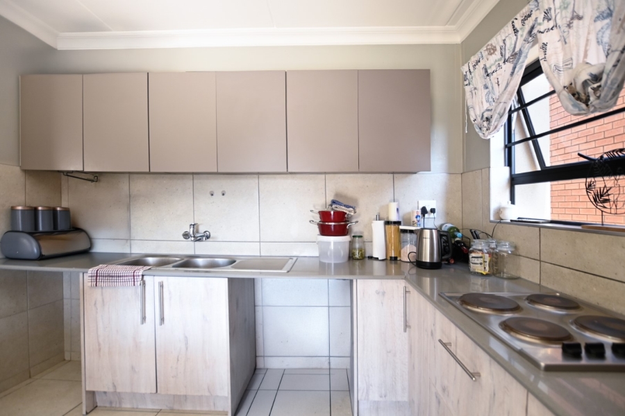 3 Bedroom Property for Sale in Zambezi Manor Lifestyle Estate Gauteng