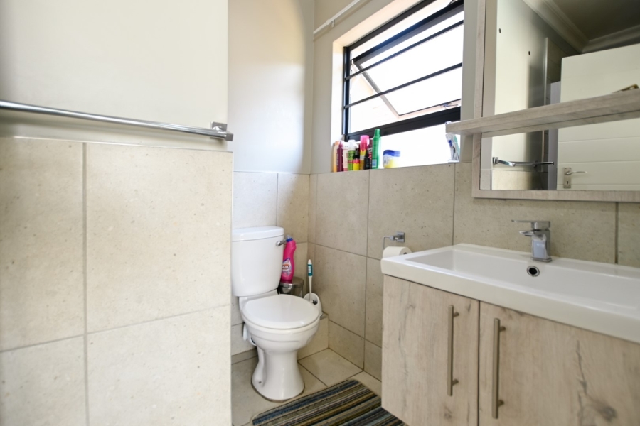 3 Bedroom Property for Sale in Zambezi Manor Lifestyle Estate Gauteng