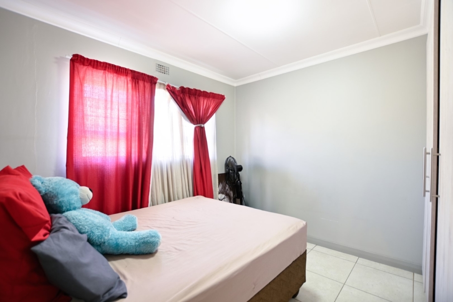 3 Bedroom Property for Sale in Zambezi Manor Lifestyle Estate Gauteng