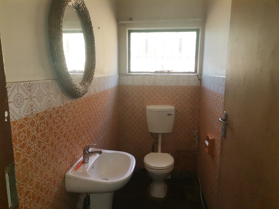 4 Bedroom Property for Sale in Staalrus Gauteng