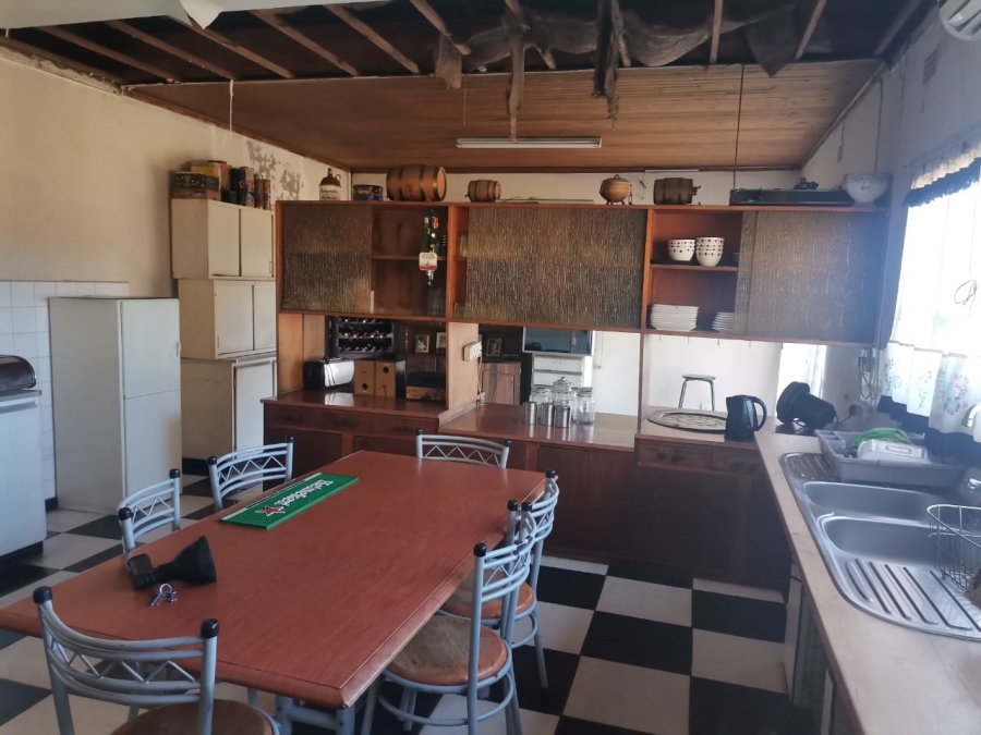 4 Bedroom Property for Sale in Staalrus Gauteng