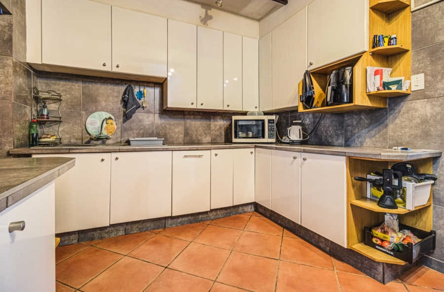 4 Bedroom Property for Sale in Eastleigh Gauteng