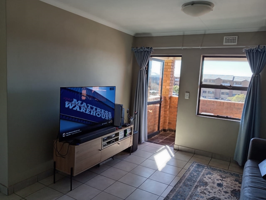 2 Bedroom Property for Sale in Heuweloord Gauteng