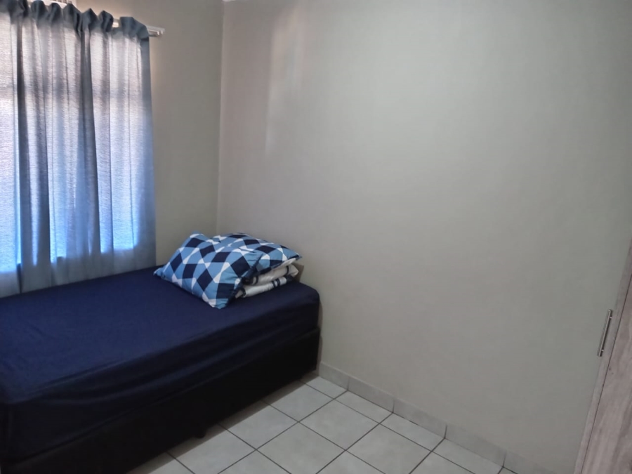 2 Bedroom Property for Sale in Heuweloord Gauteng