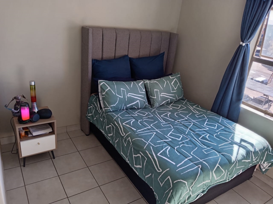2 Bedroom Property for Sale in Heuweloord Gauteng