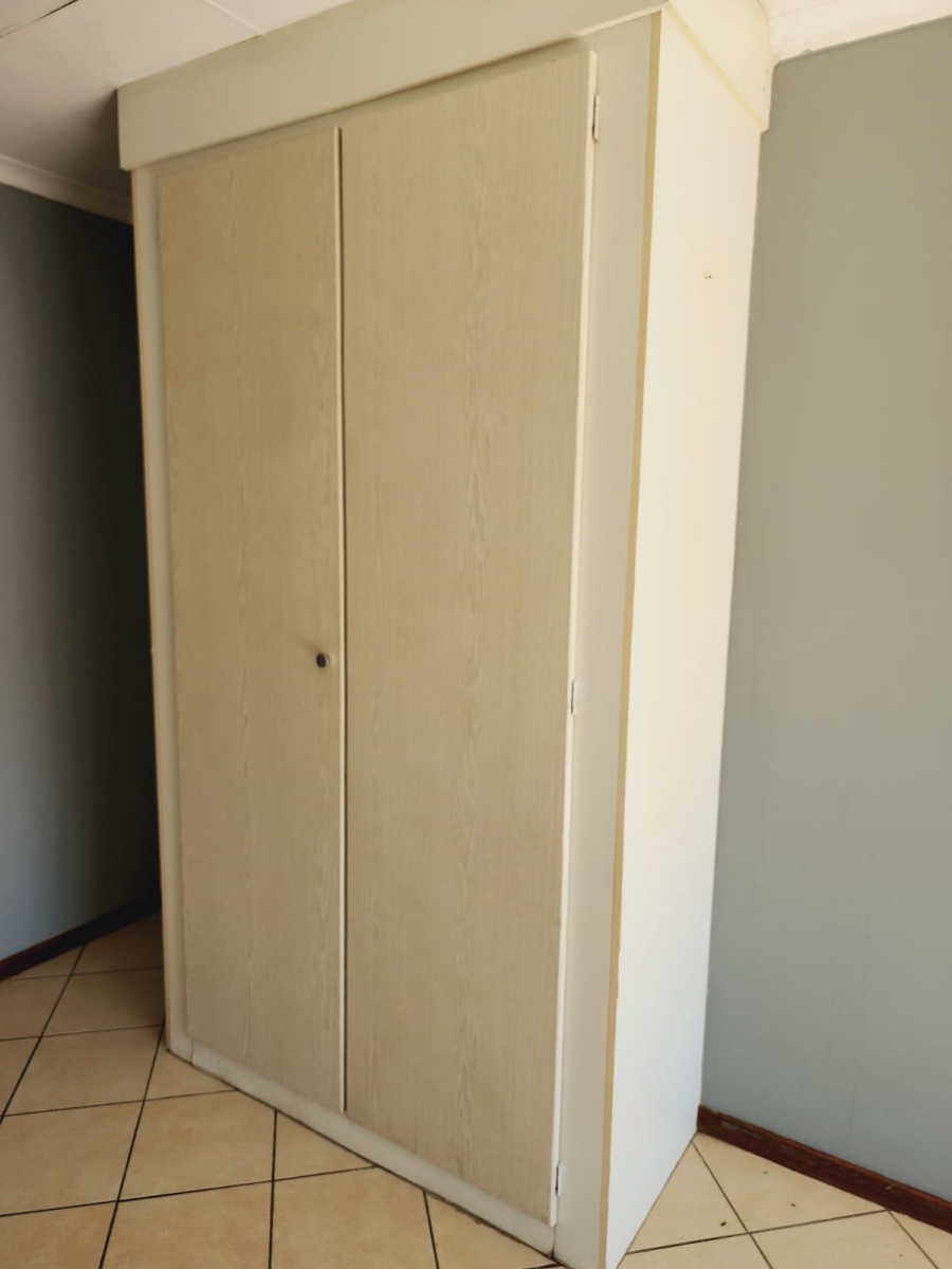 To Let 0 Bedroom Property for Rent in Noordwyk Gauteng