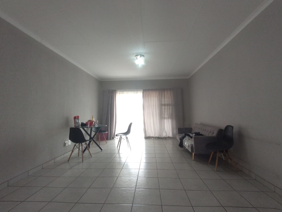 3 Bedroom Property for Sale in New Market Gauteng