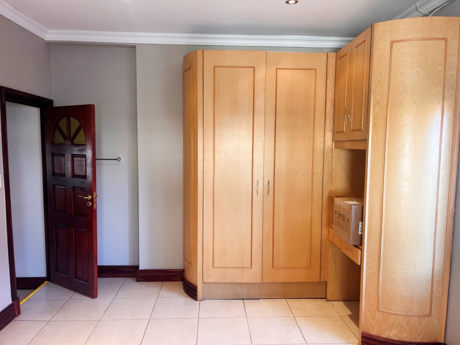 4 Bedroom Property for Sale in Fairmount Gauteng