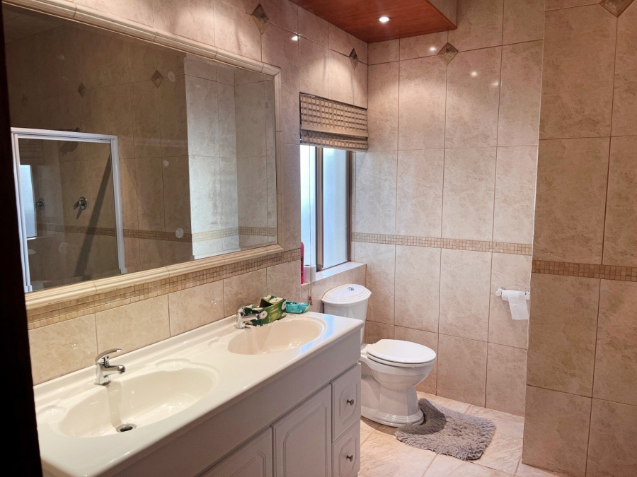 4 Bedroom Property for Sale in Fairmount Gauteng