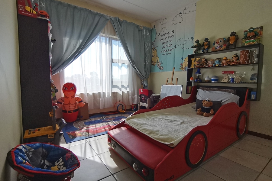 2 Bedroom Property for Sale in Greenstone Hill Gauteng