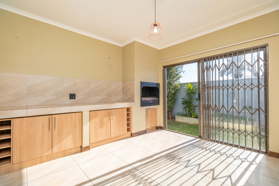 3 Bedroom Property for Sale in Eagle Canyon Golf Estate Gauteng