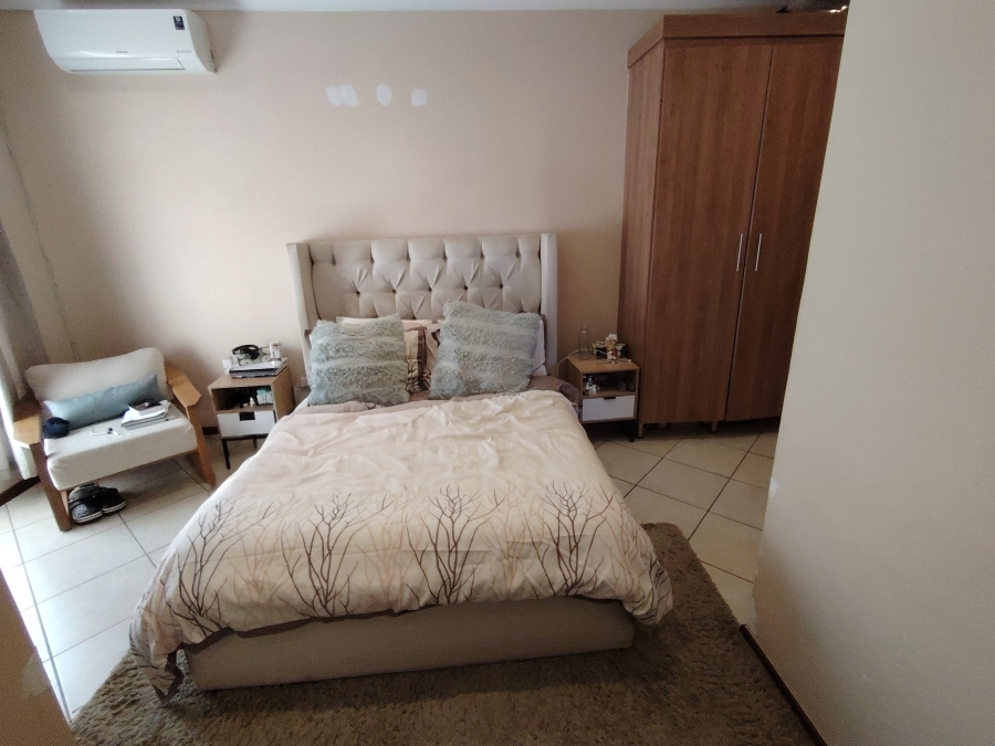 3 Bedroom Property for Sale in Monavoni Gauteng