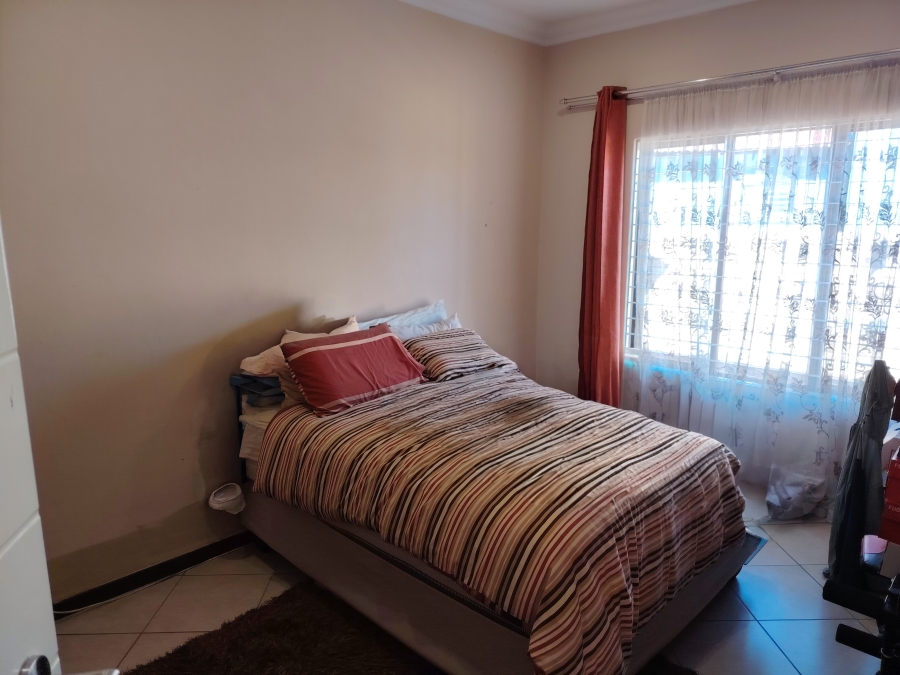3 Bedroom Property for Sale in Monavoni Gauteng