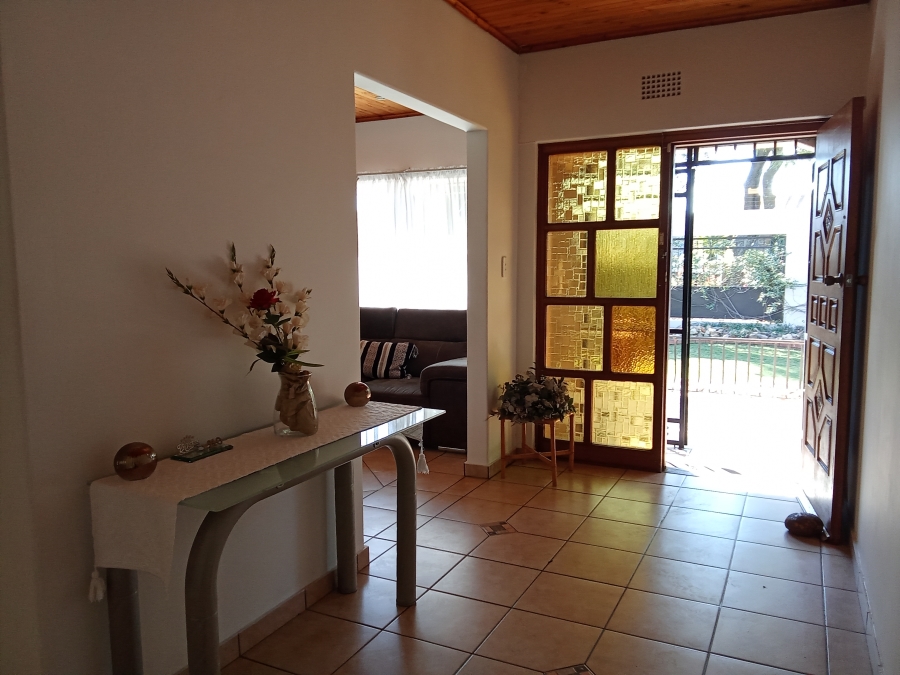 4 Bedroom Property for Sale in Constantia Kloof Gauteng