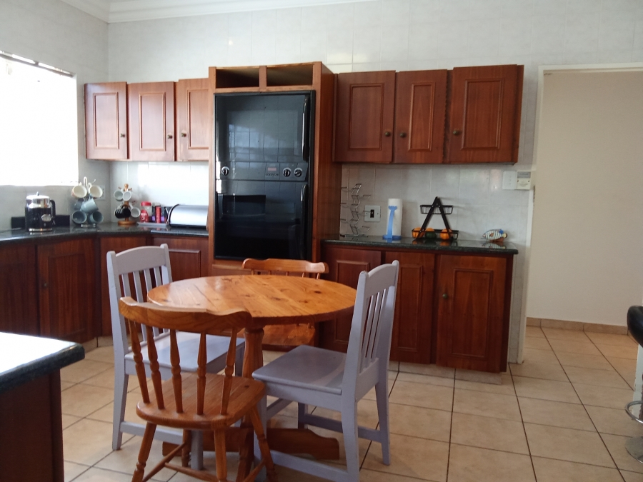4 Bedroom Property for Sale in Constantia Kloof Gauteng