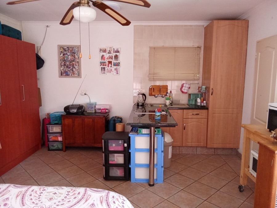 4 Bedroom Property for Sale in Constantia Kloof Gauteng