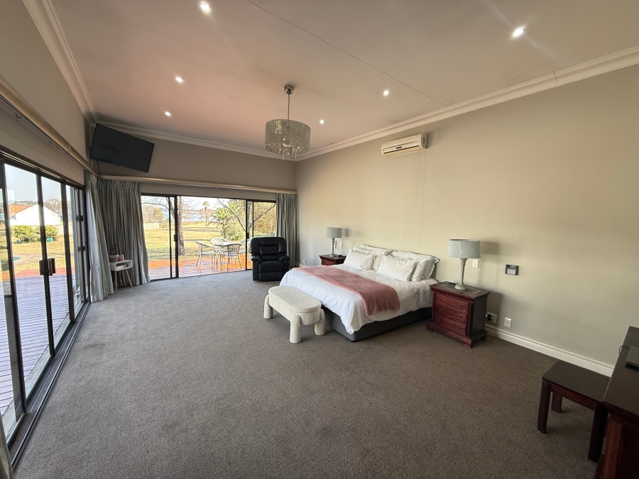4 Bedroom Property for Sale in Miravaal Gauteng