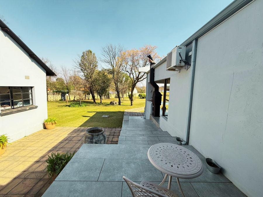 4 Bedroom Property for Sale in Miravaal Gauteng