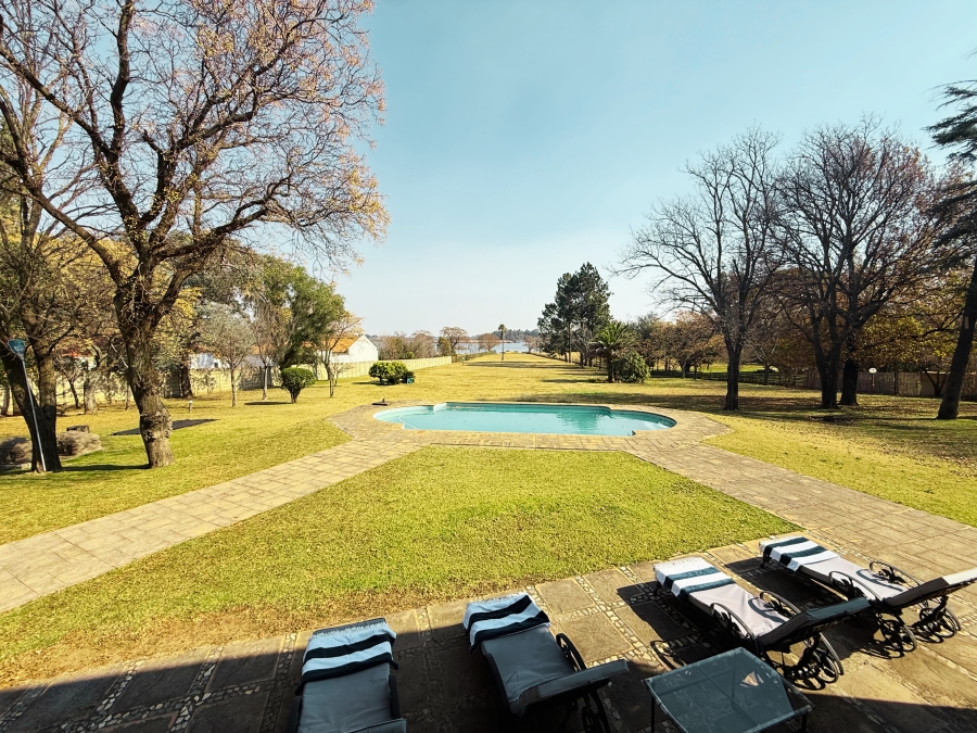 4 Bedroom Property for Sale in Miravaal Gauteng
