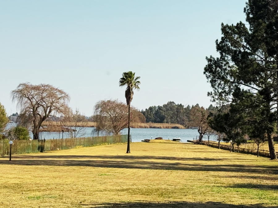 4 Bedroom Property for Sale in Miravaal Gauteng