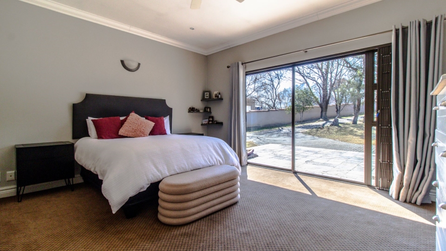 4 Bedroom Property for Sale in Miravaal Gauteng