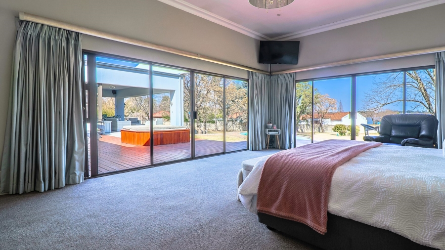 4 Bedroom Property for Sale in Miravaal Gauteng