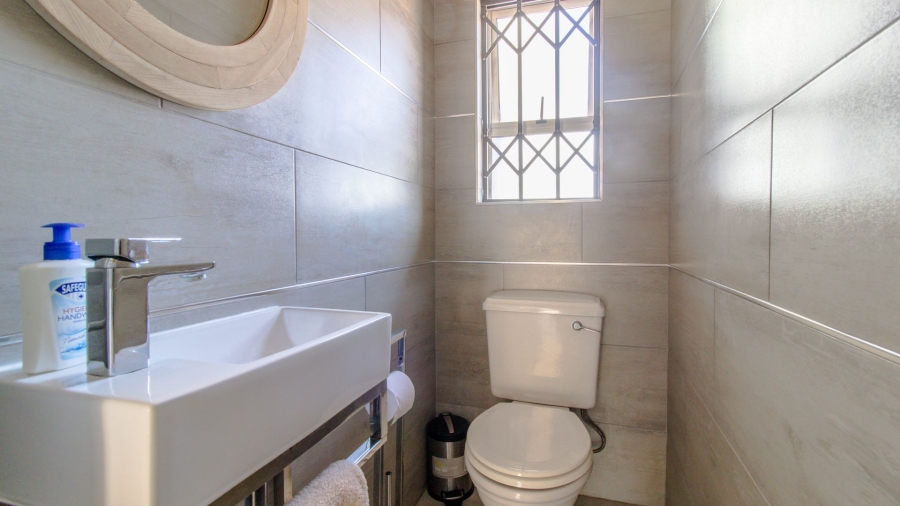 4 Bedroom Property for Sale in Miravaal Gauteng