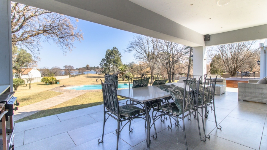 4 Bedroom Property for Sale in Miravaal Gauteng