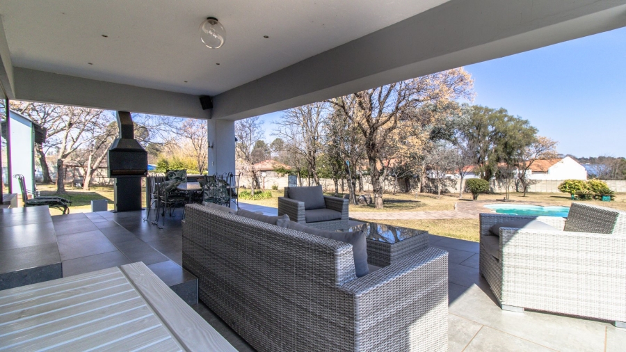 4 Bedroom Property for Sale in Miravaal Gauteng