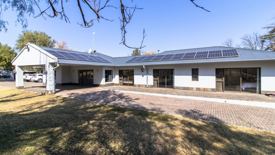 4 Bedroom Property for Sale in Miravaal Gauteng