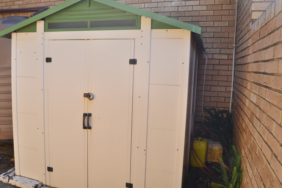 3 Bedroom Property for Sale in Thatchfield Estate Gauteng