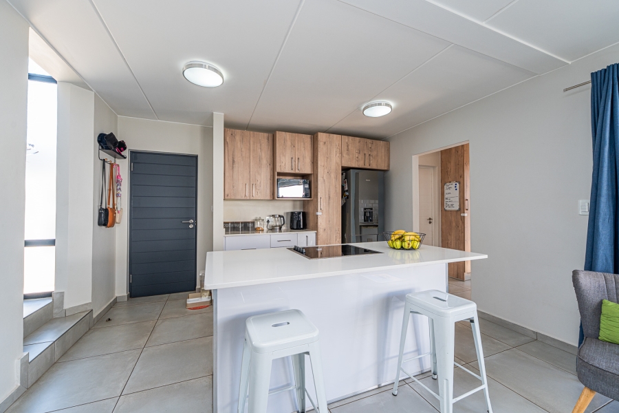 3 Bedroom Property for Sale in Little Falls Gauteng
