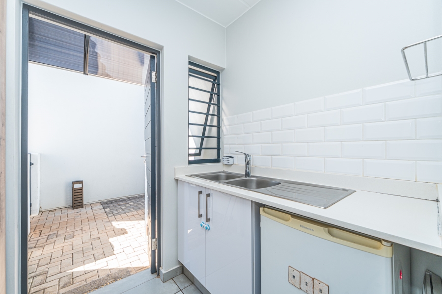 3 Bedroom Property for Sale in Little Falls Gauteng