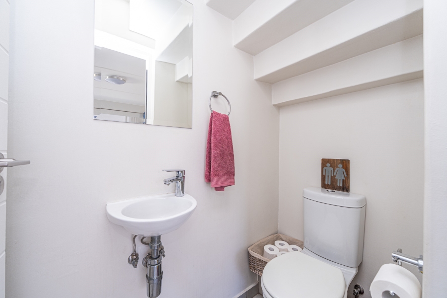 3 Bedroom Property for Sale in Little Falls Gauteng