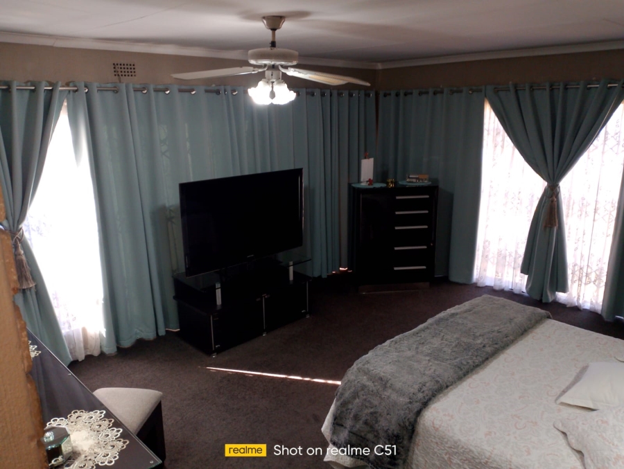 4 Bedroom Property for Sale in Dalpark Ext 1 Gauteng