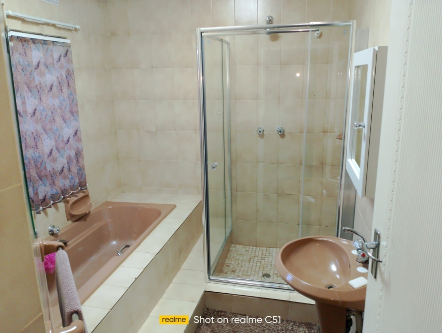 4 Bedroom Property for Sale in Dalpark Ext 1 Gauteng