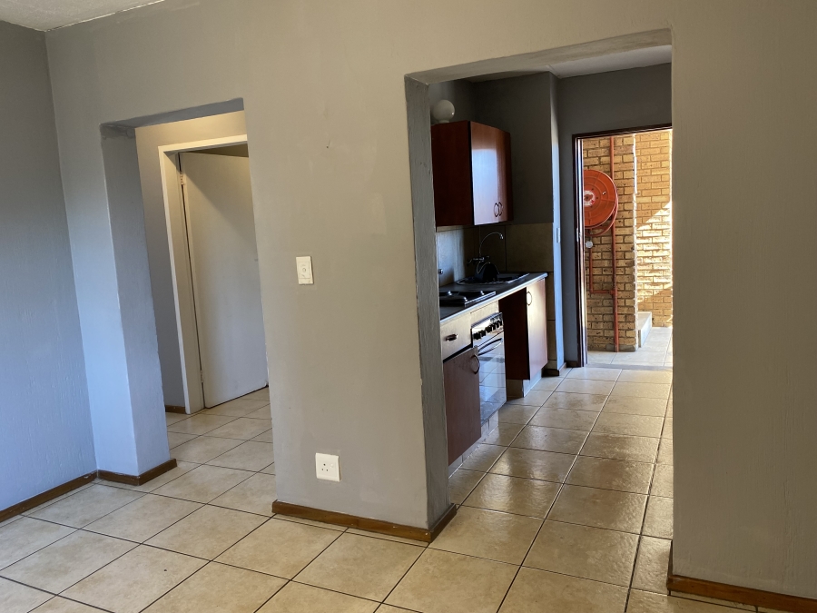 To Let 2 Bedroom Property for Rent in Kempton Park Central Gauteng
