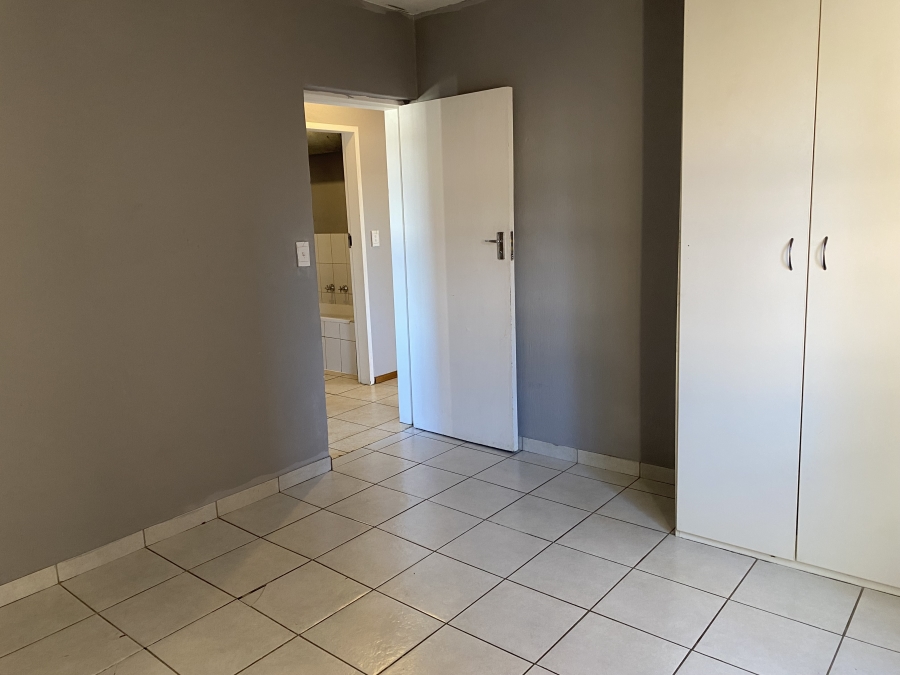 To Let 2 Bedroom Property for Rent in Kempton Park Central Gauteng