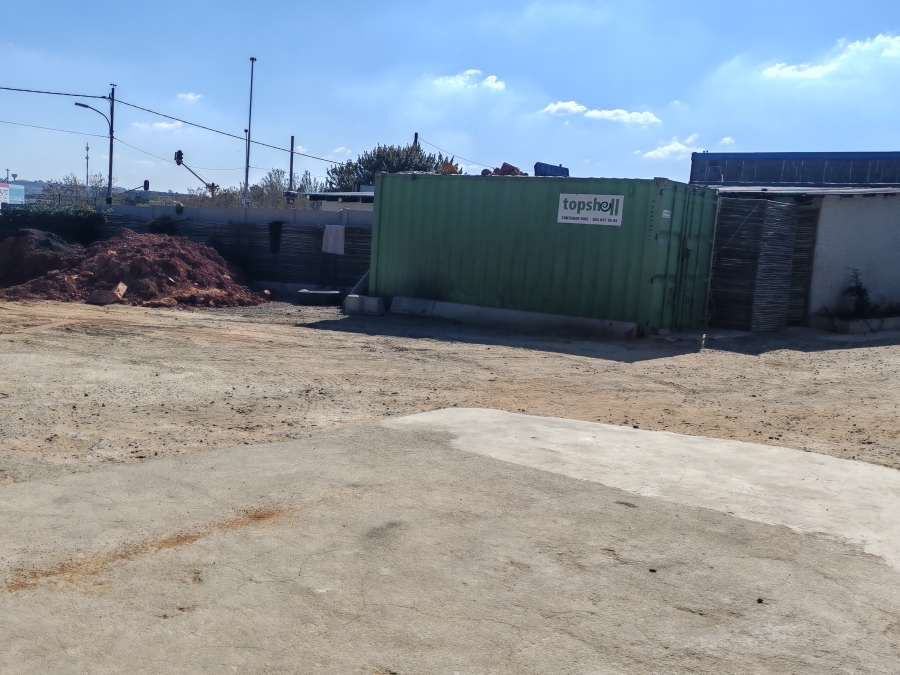 Commercial Property for Sale in Discovery Gauteng